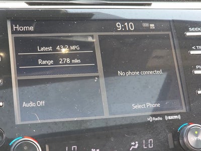 2020 Toyota Camry Hybrid LE