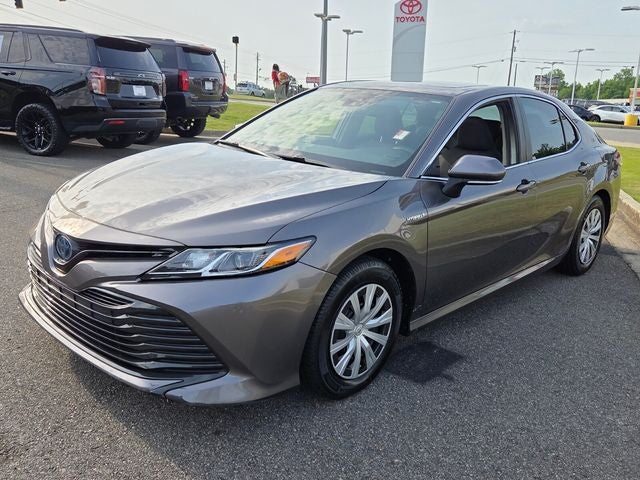 2020 Toyota Camry Hybrid LE