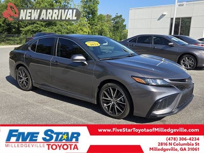 2024 Toyota Camry SE
