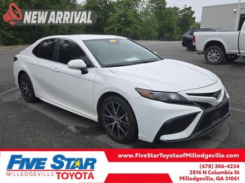 2023 Toyota Camry SE