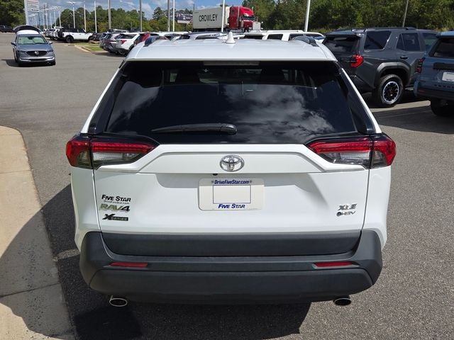 2025 Toyota RAV4 Hybrid XLE