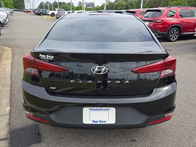 2020 Hyundai Elantra SE