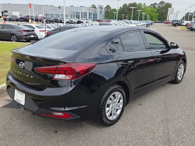 2020 Hyundai Elantra SE