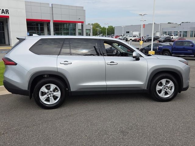 2025 Toyota Grand Highlander LE
