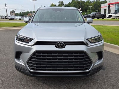 2025 Toyota Grand Highlander LE