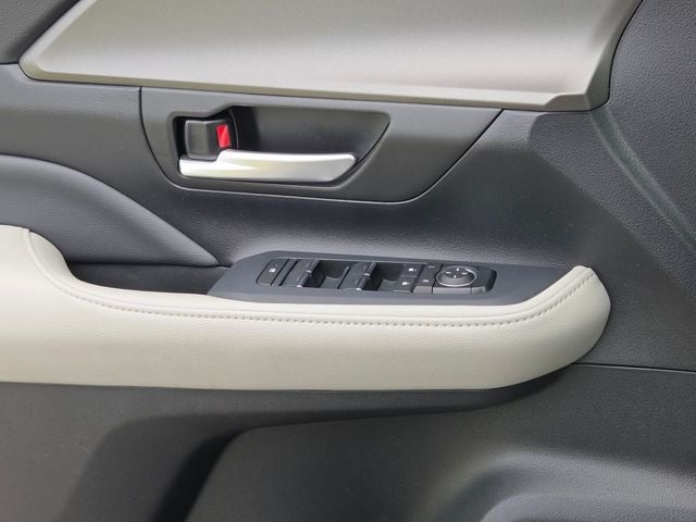 2025 Toyota Grand Highlander LE