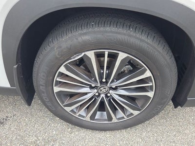 2026 Toyota Grand Highlander Hybrid MAX Platinum