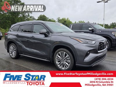 2023 Toyota Highlander Platinum