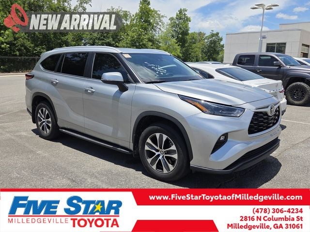 2023 Toyota Highlander XLE