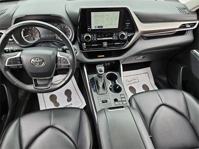 2024 Toyota Highlander XLE