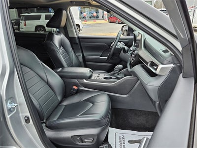 2024 Toyota Highlander XLE