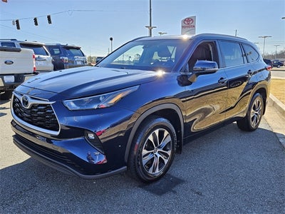 2023 Toyota Highlander XLE