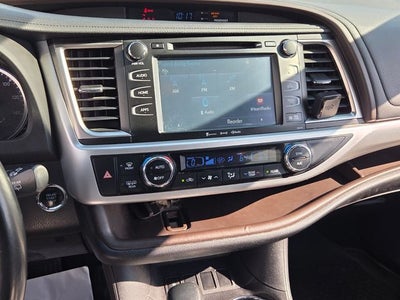2017 Toyota Highlander XLE