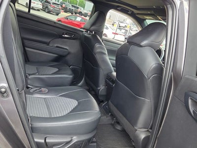 2022 Toyota Highlander XSE