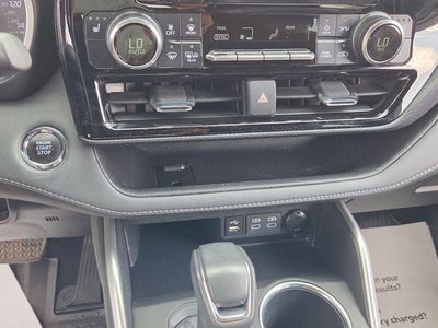 2022 Toyota Highlander XSE