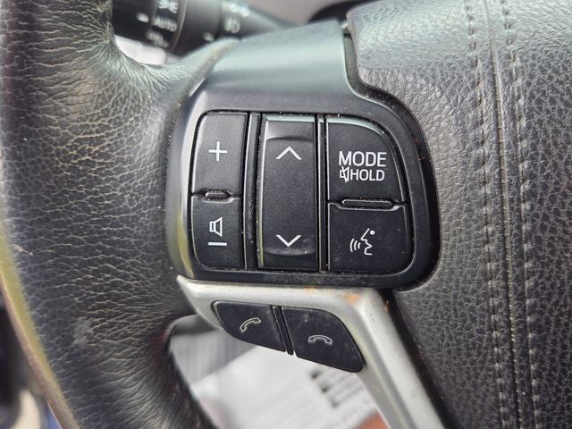 2018 Toyota Sienna SE Premium 8 Passenger