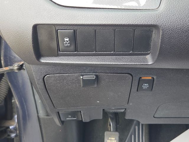 2018 Toyota Sienna SE Premium 8 Passenger