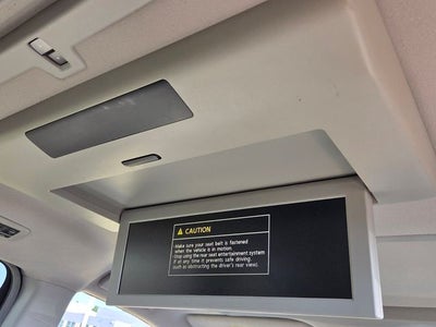2014 Toyota Sienna Limited HANDICAP MOBILITY RAMP