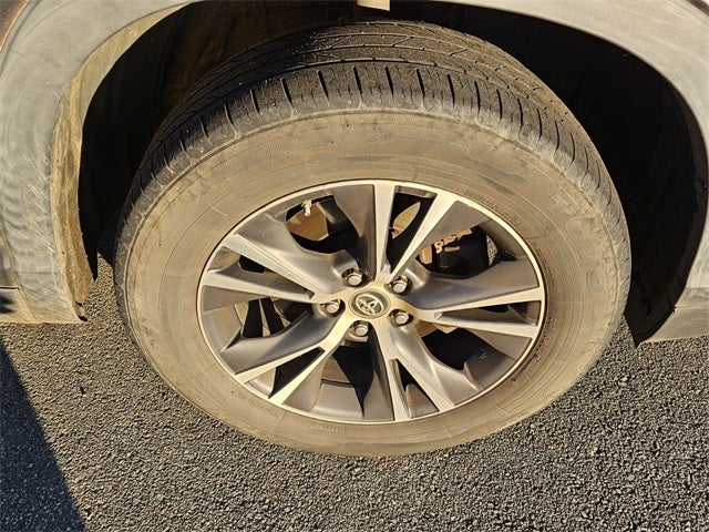 2019 Toyota Highlander LE Plus