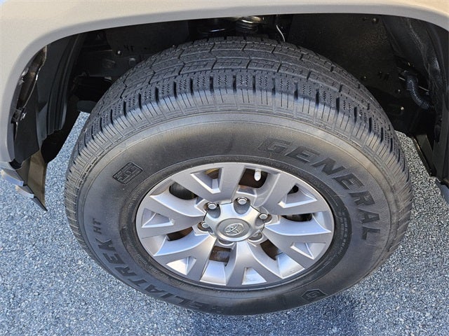 2017 Toyota Tacoma SR5