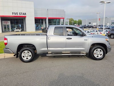 2018 Toyota Tundra SR5