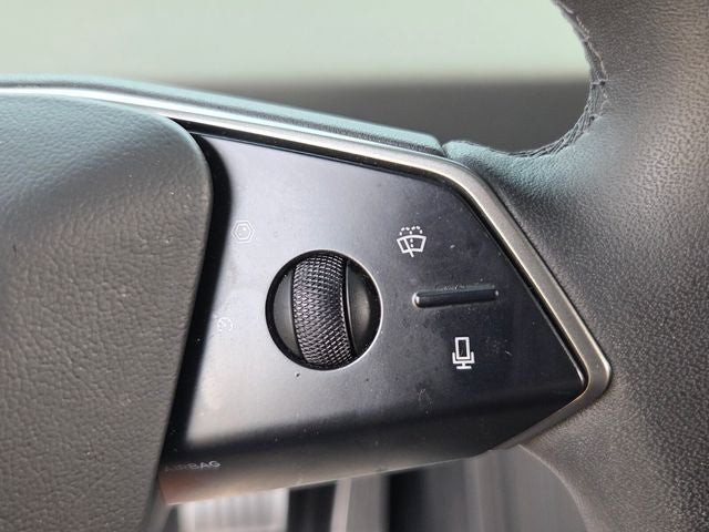 2025 Tesla Cybertruck Base