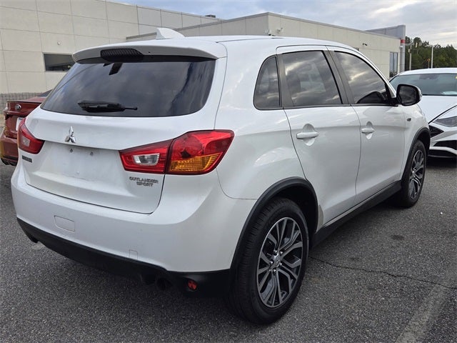 2017 Mitsubishi Outlander Sport 2.0 ES