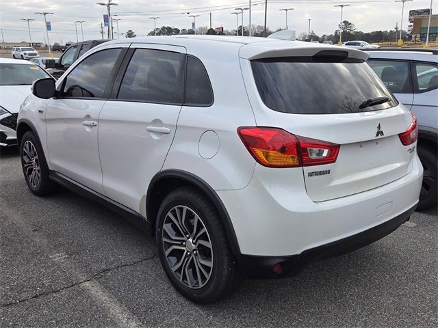 2017 Mitsubishi Outlander Sport 2.0 ES