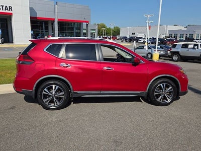 2017 Nissan Rogue SL