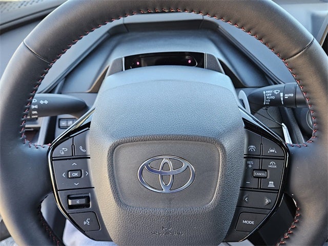 2025 Toyota Prius Plug-In Hybrid SE