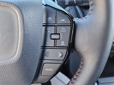 2025 Toyota Prius Plug-In Hybrid SE