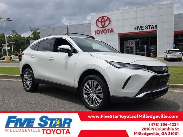 2022 Toyota Venza XLE