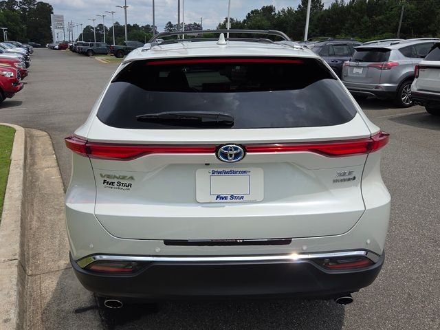 2022 Toyota Venza XLE