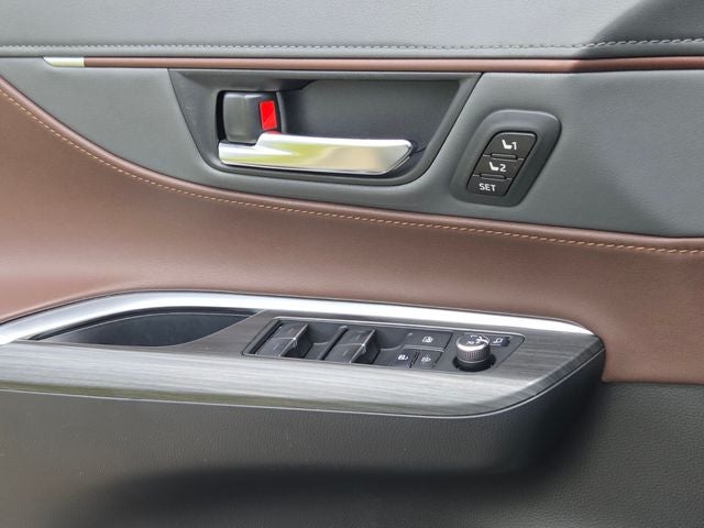 2022 Toyota Venza XLE