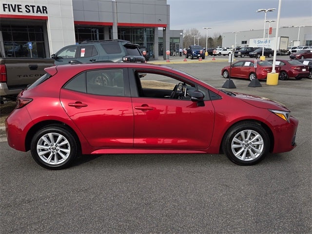 2026 Toyota Corolla Hatchback SE