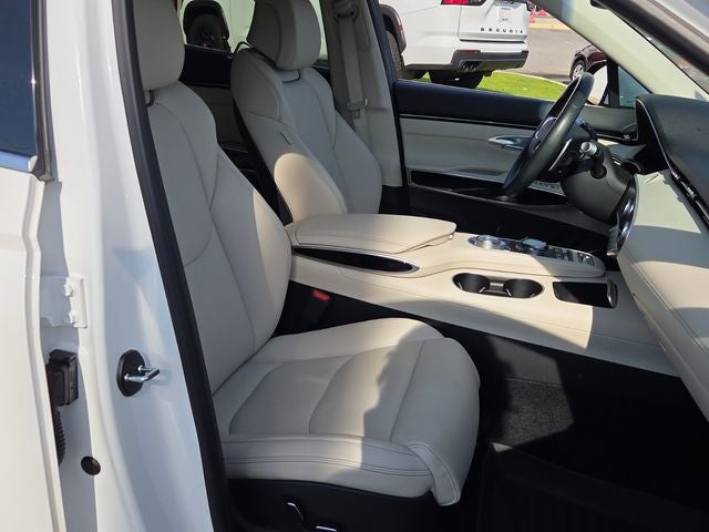 2025 Genesis GV70 2.5T