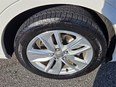 2018 Audi Q3 2.0T Premium quattro