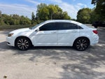 2014 Chrysler 200 Touring