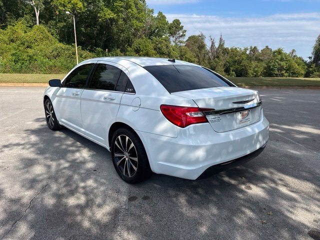 2014 Chrysler 200 Touring