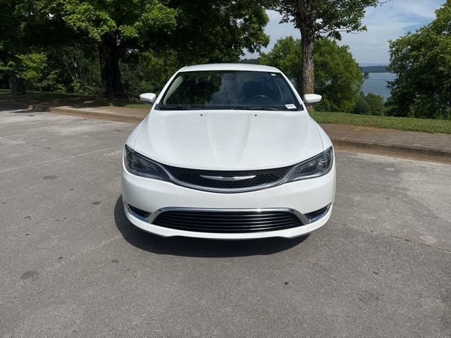 2017 Chrysler 200 Limited