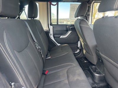 2016 Jeep Wrangler Unlimited Sahara