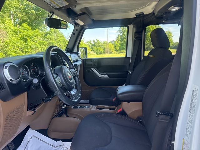 2013 Jeep Wrangler Unlimited Sahara