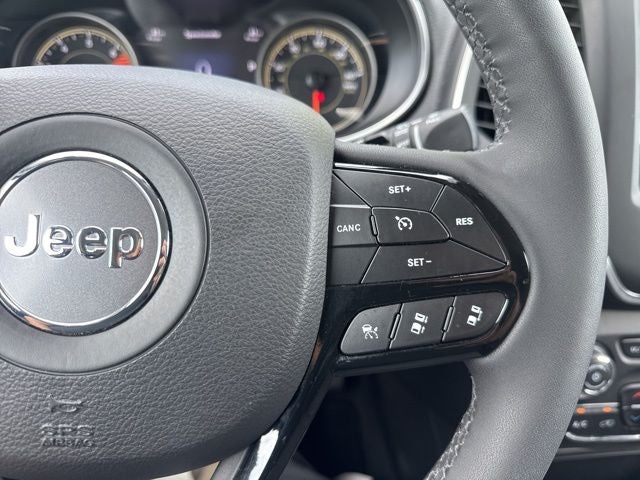2023 Jeep Cherokee Altitude