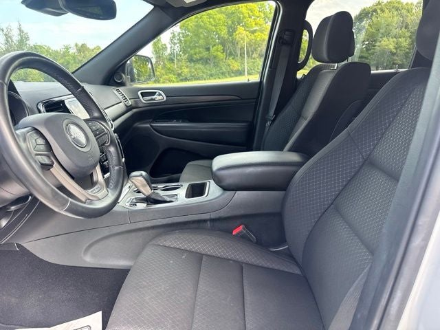 2020 Jeep Grand Cherokee Laredo E