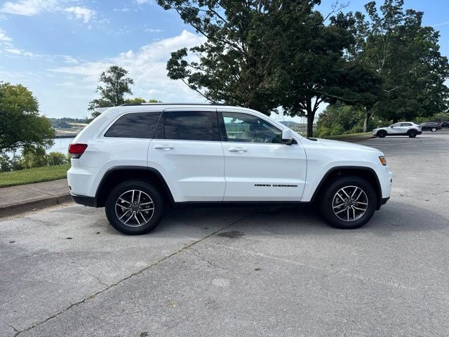 2020 Jeep Grand Cherokee Laredo E