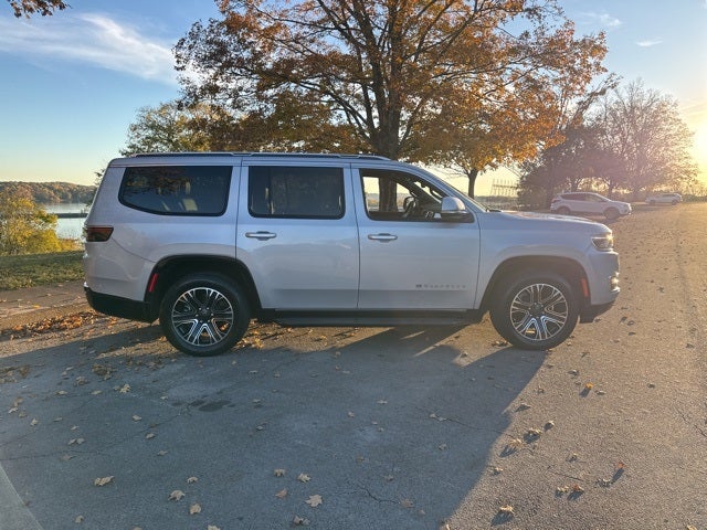 2022 Jeep Wagoneer Series III