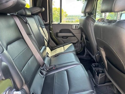 2022 Jeep Gladiator Overland
