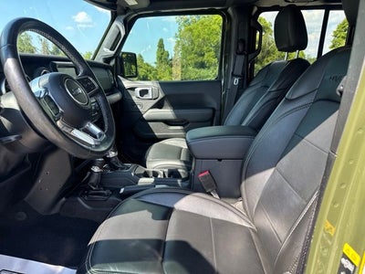2022 Jeep Gladiator Overland