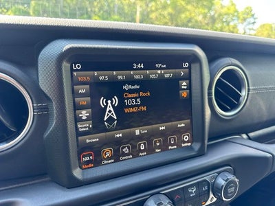 2022 Jeep Gladiator Overland
