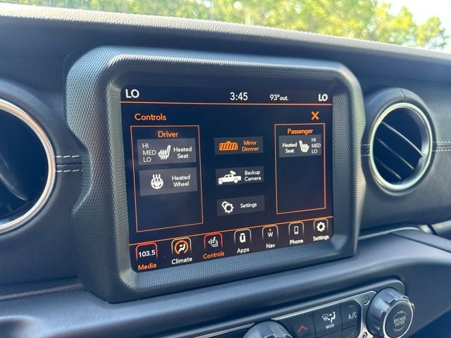 2022 Jeep Gladiator Overland